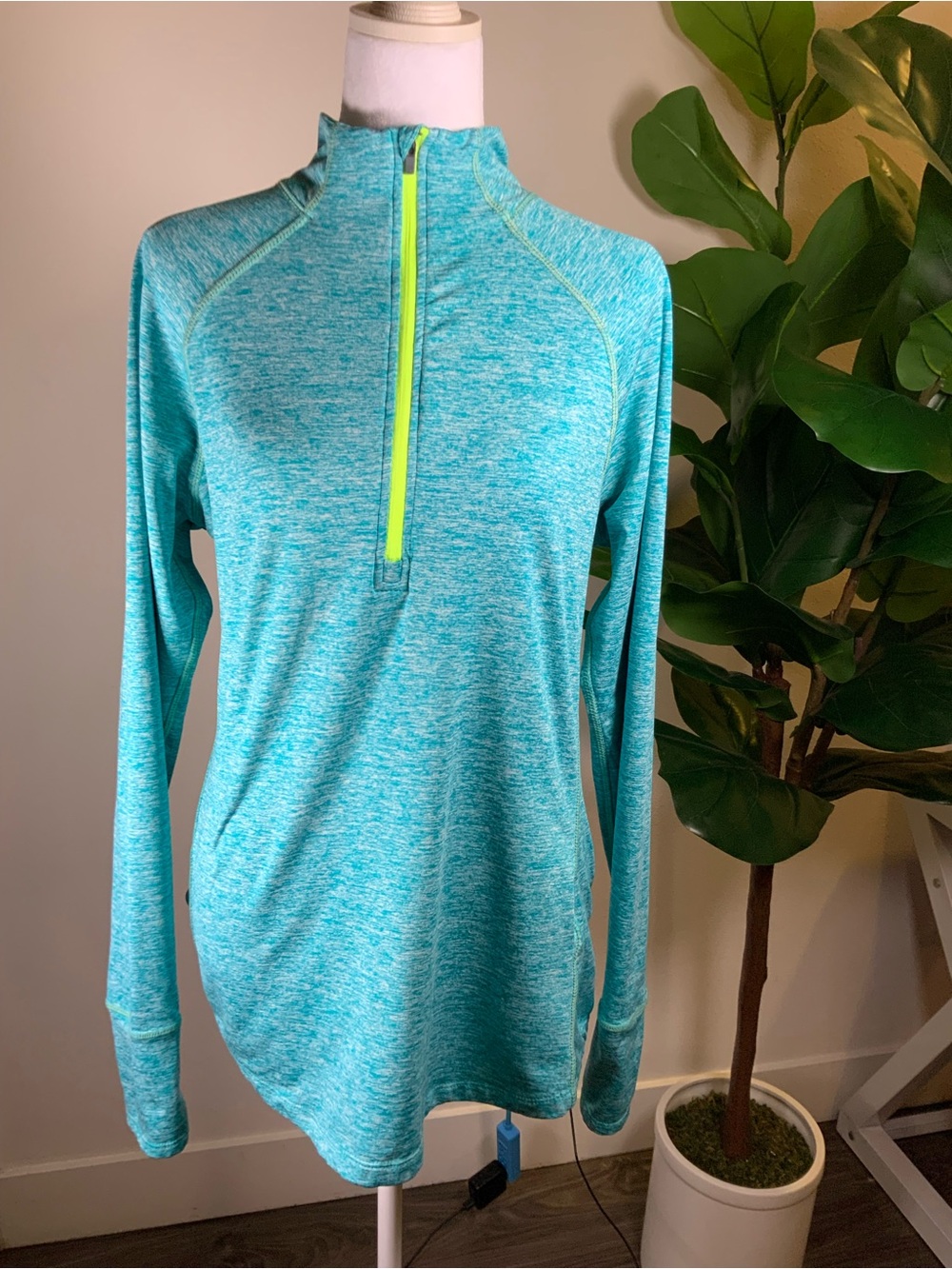 Tangerine Aqua Heather Long-Sleeve Quarter-Zip with Neon Yellow Trim